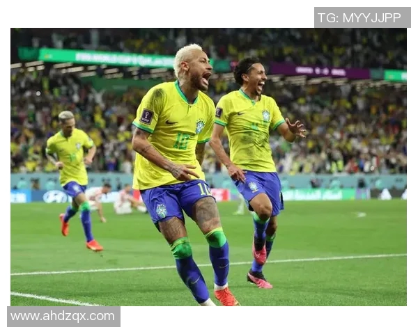 全球足球明星阵容及其精彩瞬间照片展示